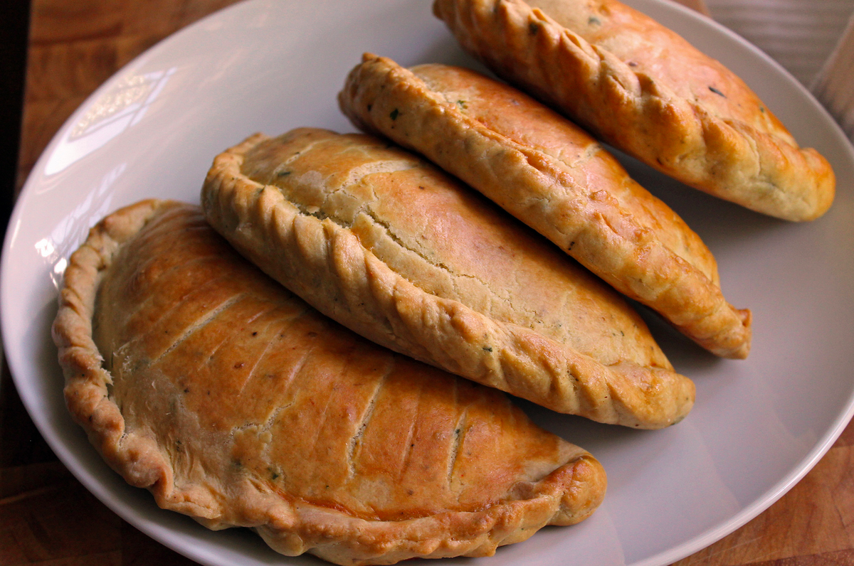 British Pedlar - Chicken Tikka Snack Pasties 4oz